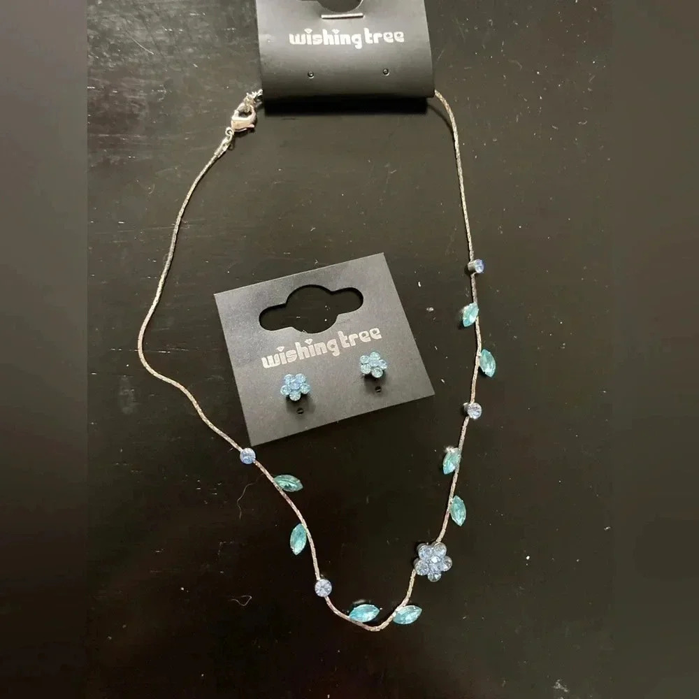 NWT Vintage Y2K Wishing Tree Necklace and Earring Set Blue